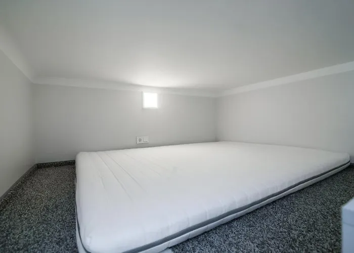 Cozy Loft / Near Gates Of Dawn / Free Netflix *